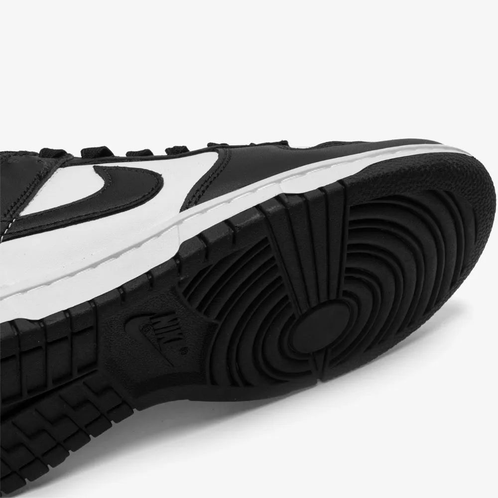 Tênis Nike Dunk Low Retro Black White Panda