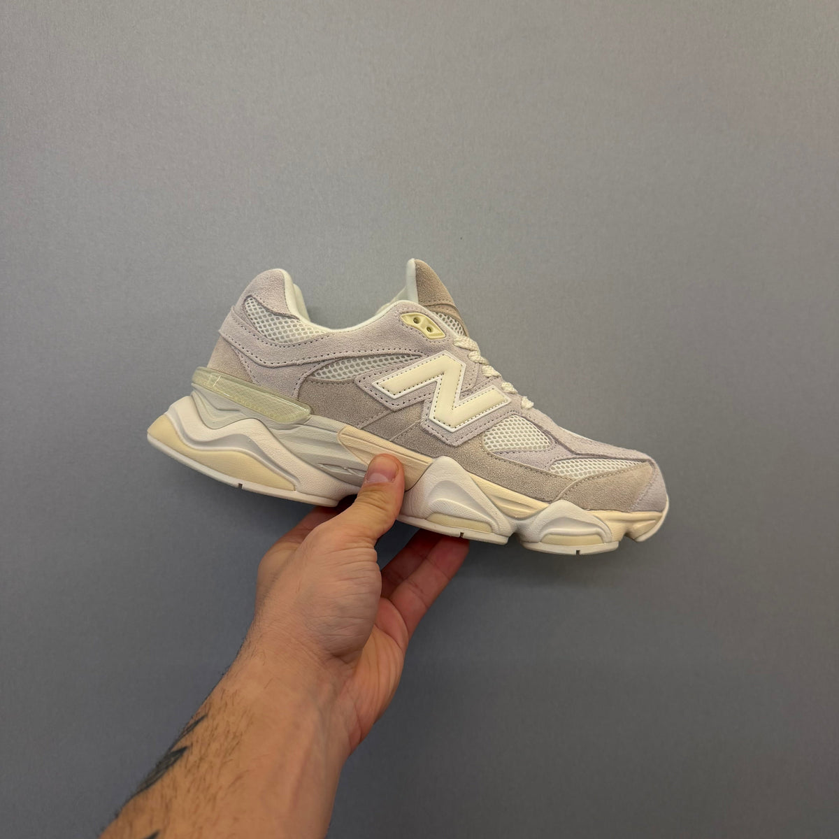 New Balance 9060 Angora Sea Salt (Pronta Entrega)