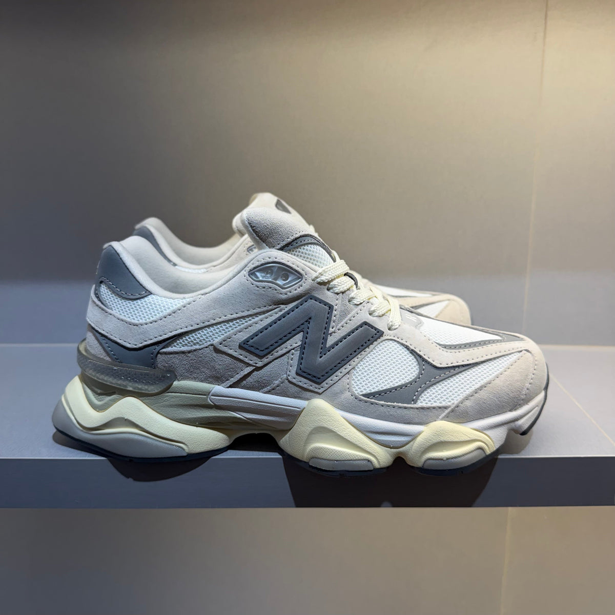 New Balance 9060 Sea Salt White (Pronta Entrega)