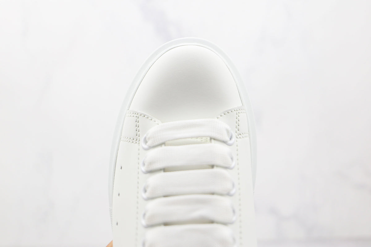 Alexander McQueen Oversized Ivory Black