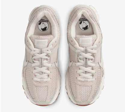 Nike Vomero 5 Light Orewood Brown
